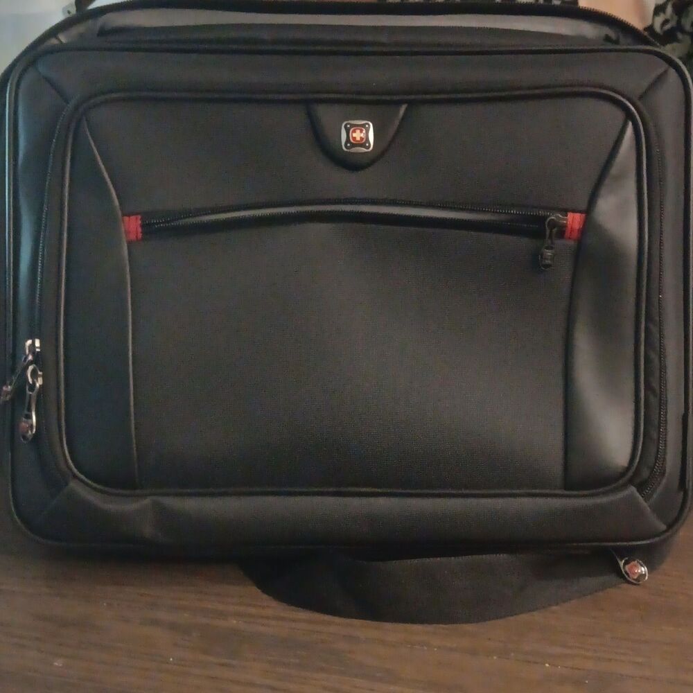 Wenger The Insight Checkpoint Friendly Laptop Briefcase 17" Computer Bag Black